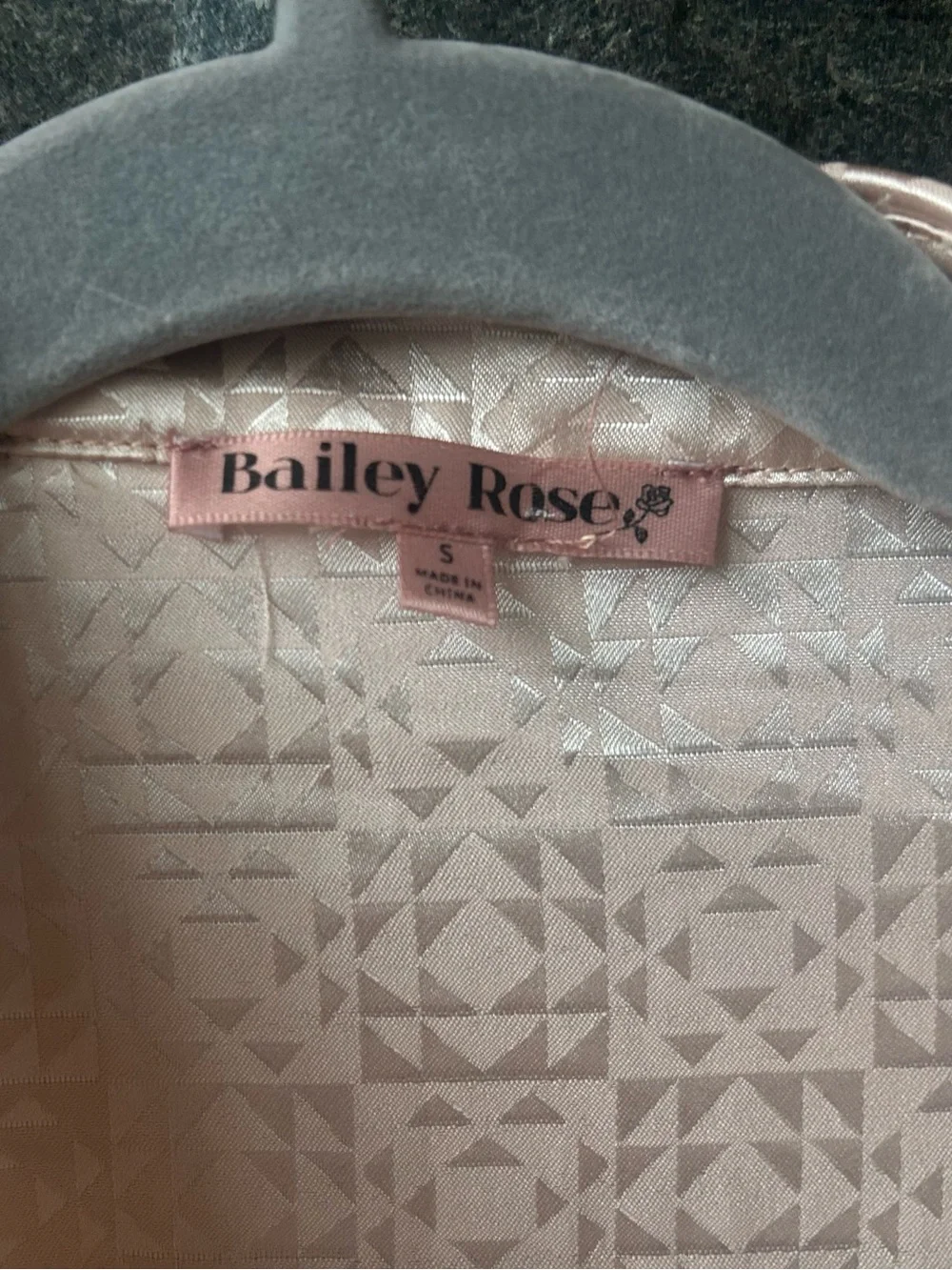 Bailey 44 Women's Pink Button-Down Shirt - Picture 4 of 4